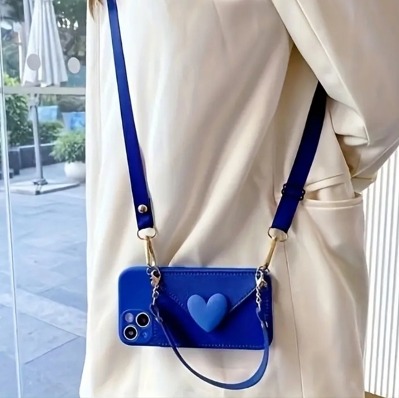 NEW Apple IPhone 15 Pro Max crossbody 3D love heart faux leather  Phone case - Picture 2 of 6